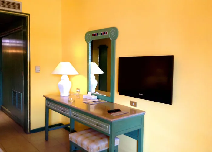 Resort Giftun Azur 3*