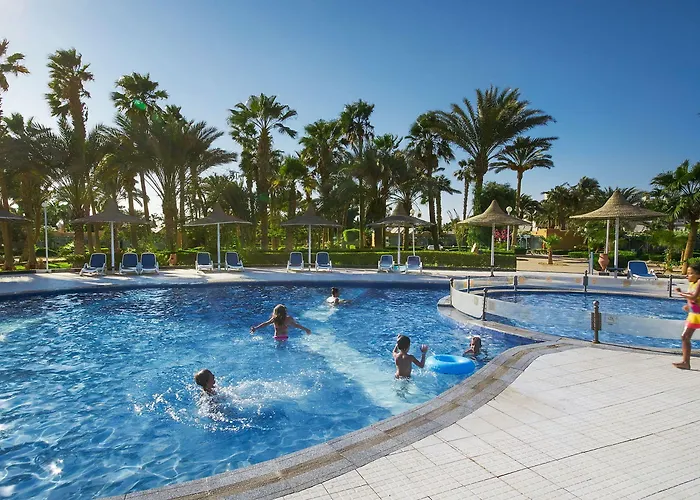 Giftun Azur Resort 3*
